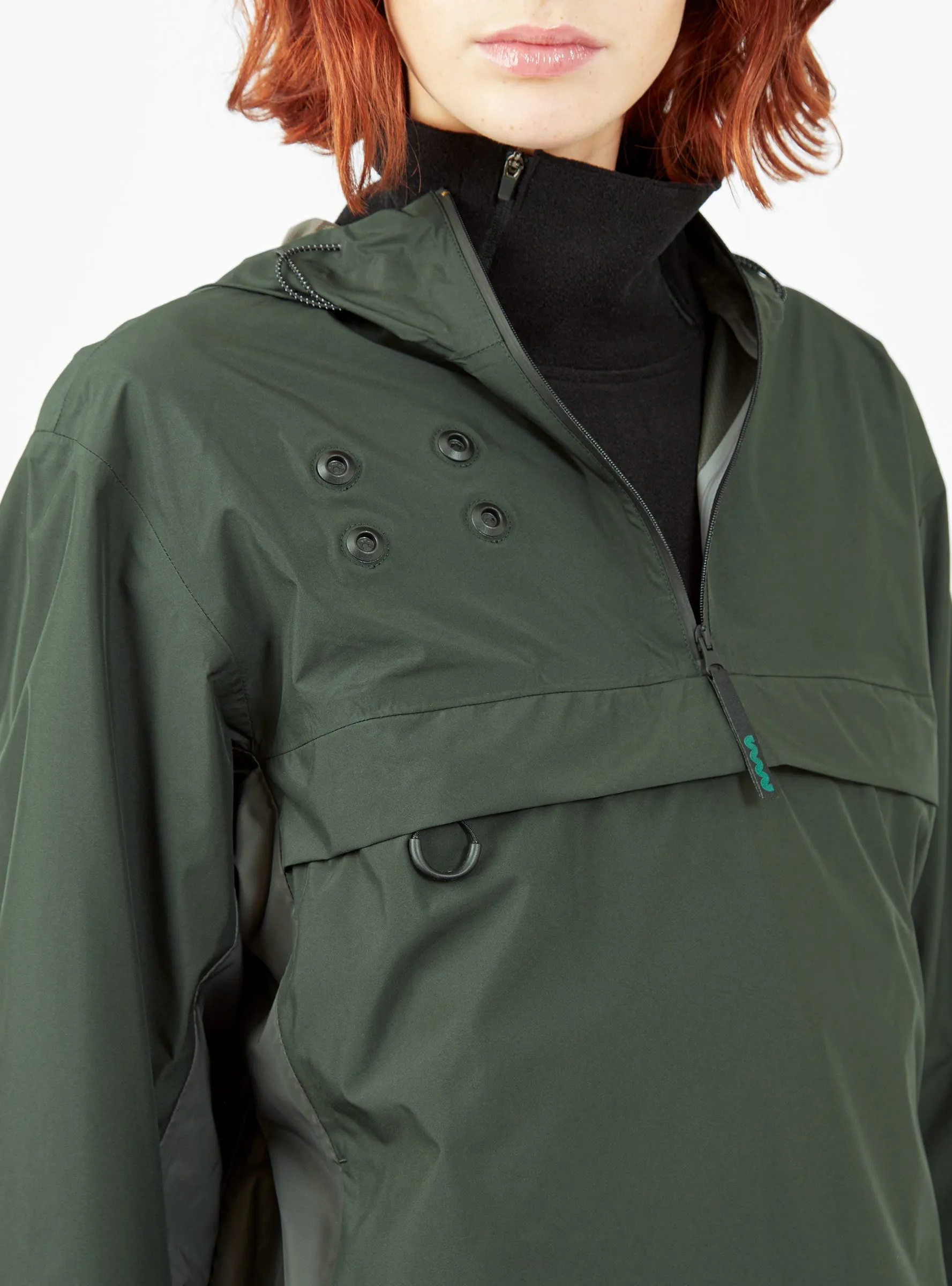 Optimized Title: Anorak 1.0 Lightweight Forest Green - Stylish Weatherproof Jacket for Outdoor Adventures