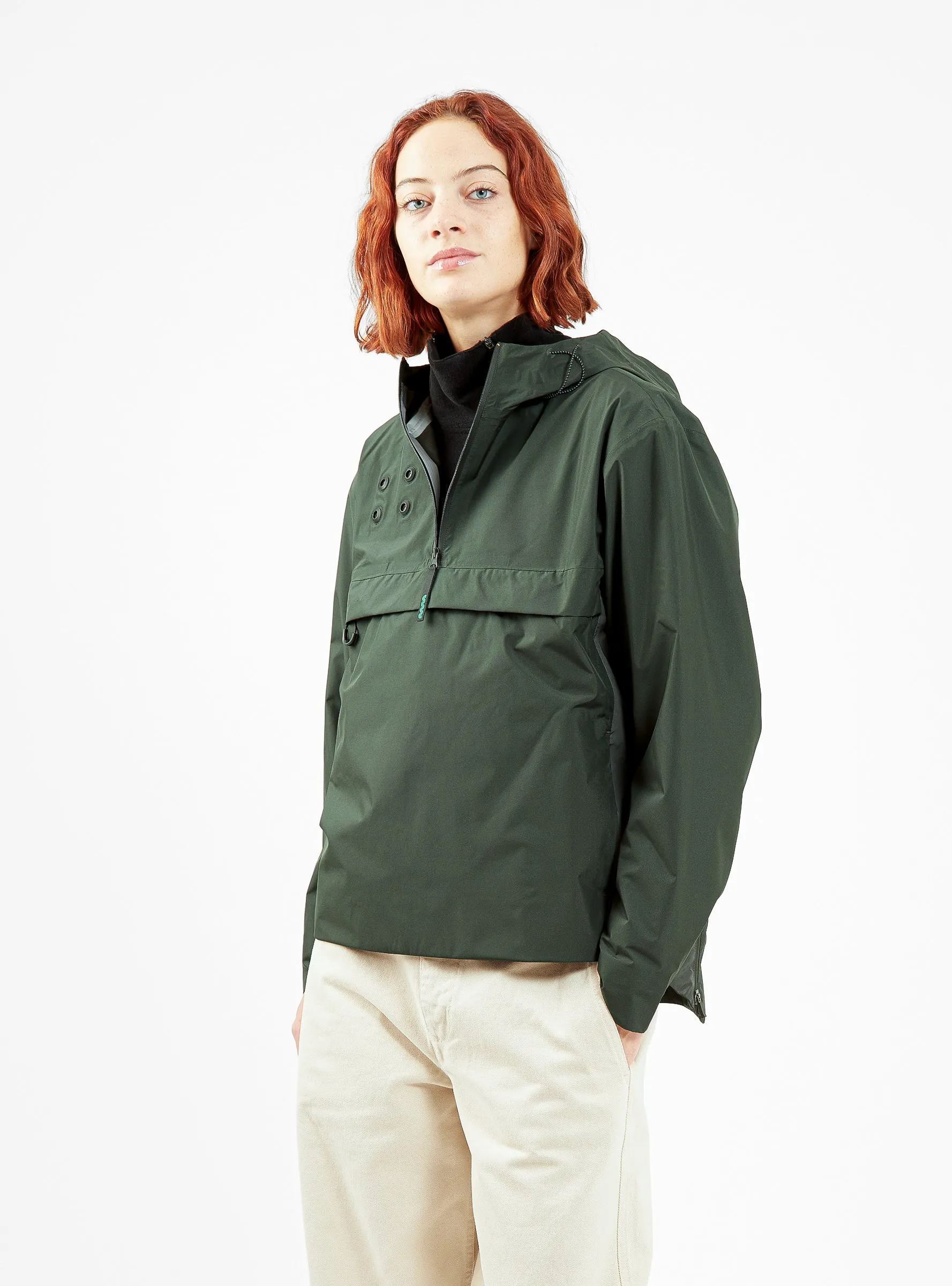 Optimized Title: Anorak 1.0 Lightweight Forest Green - Stylish Weatherproof Jacket for Outdoor Adventures