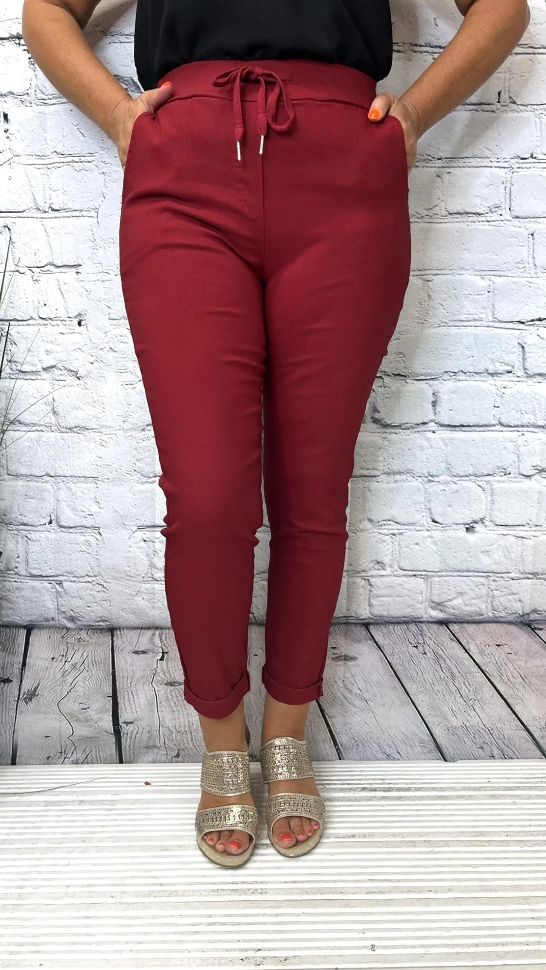 BASICS Smooth Magic Trousers