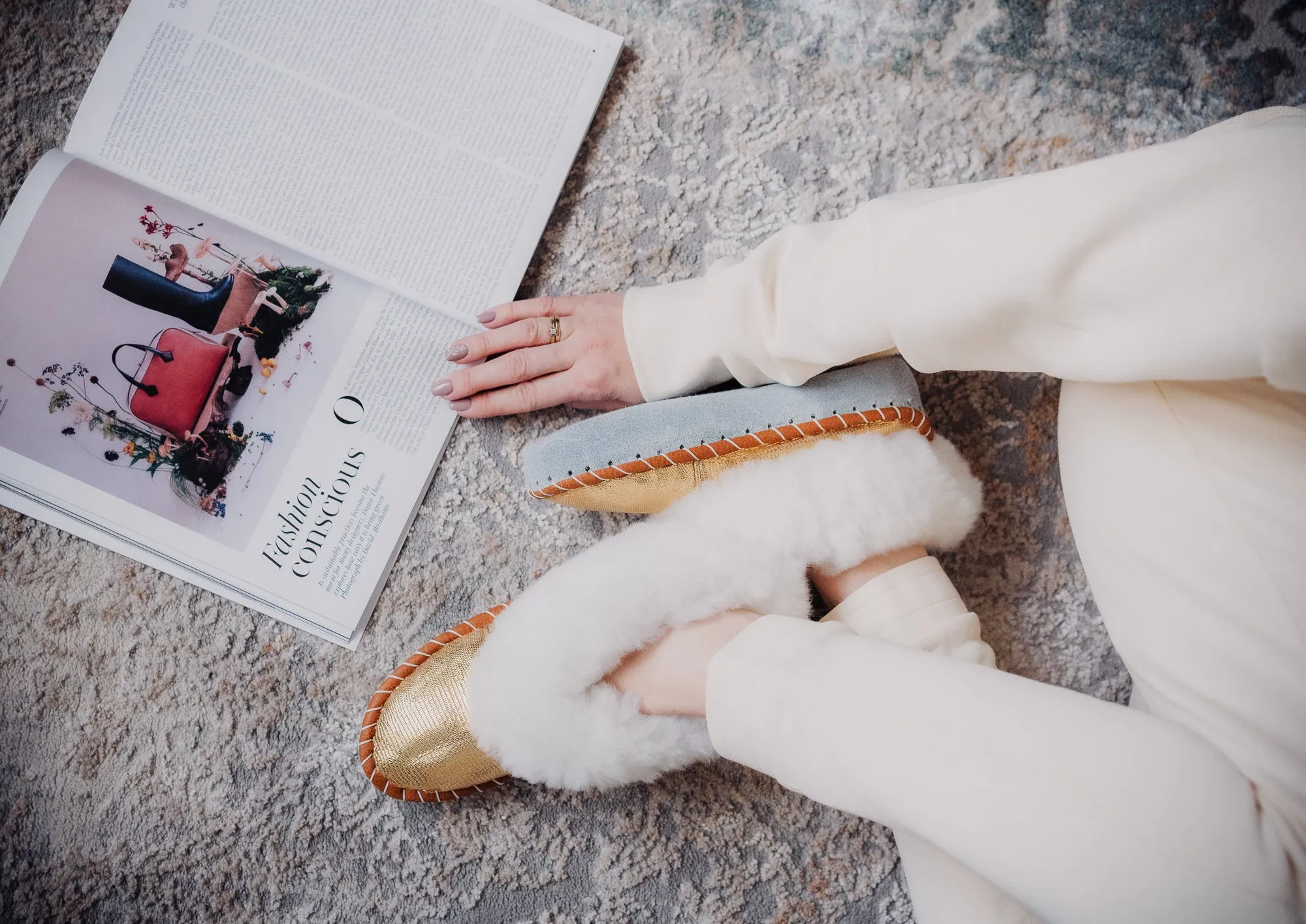 Sheepskin Slippers Gold moccasins